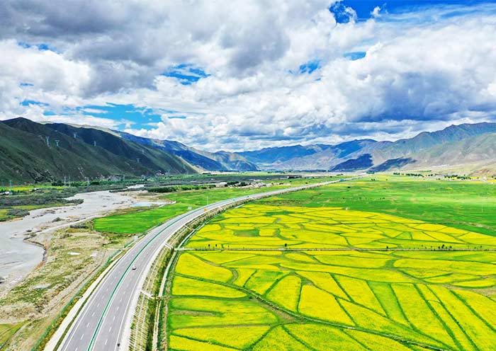 拉薩-林芝沿途的景色