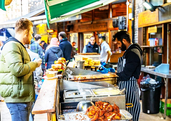西安回民區,繁華小吃街