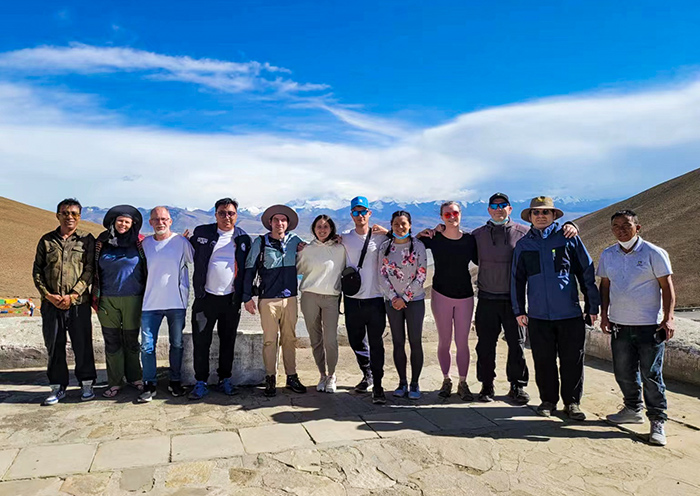 (2025年臺胞跟團)拉薩-日喀則-珠峰8日西藏旅遊